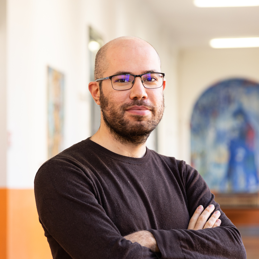 andrea-necchi-docente-lettere-scuola-secondaria-primo-grado-mandelli