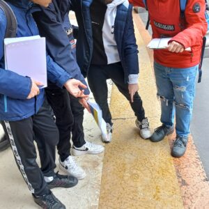 Dai fossili alle avanguardie: l’insolito tour cittadino delle terze medie