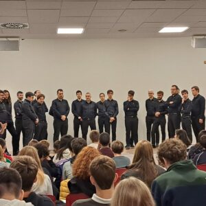La guerra nei canti degli alpini: il concerto del coro CET per le terze medie